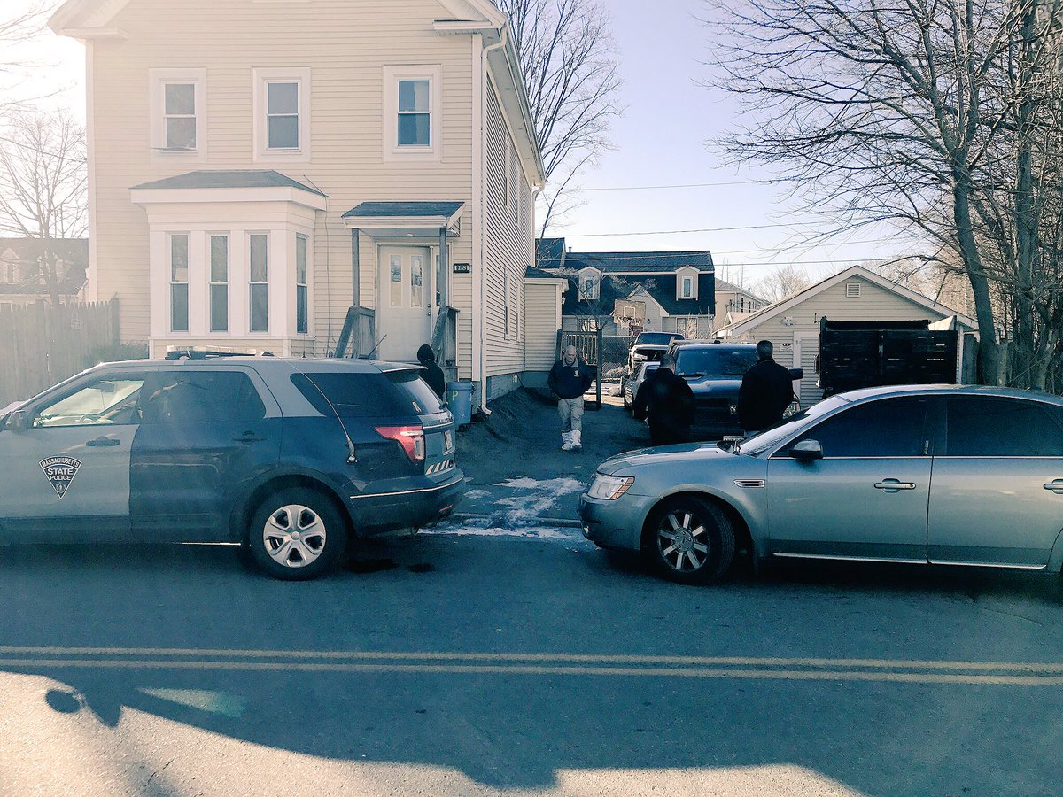 Daniel_Miller8's tweet photo. Michael Pircio charged in murder of another man in this home on Menlo St. in #Brockton. @fox25news https://t.co/gnEBeR2o2M