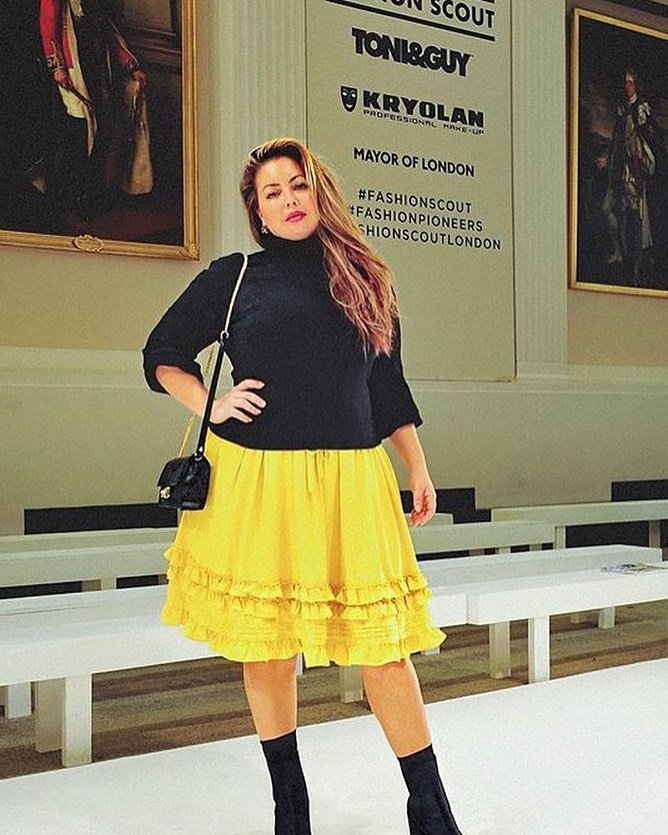 HughesModels's tweet image. #lfw 
@fluvialacerda rocking @eloquii during her London Fashion Week #takeover t has been … ift.tt/2m44YiQ