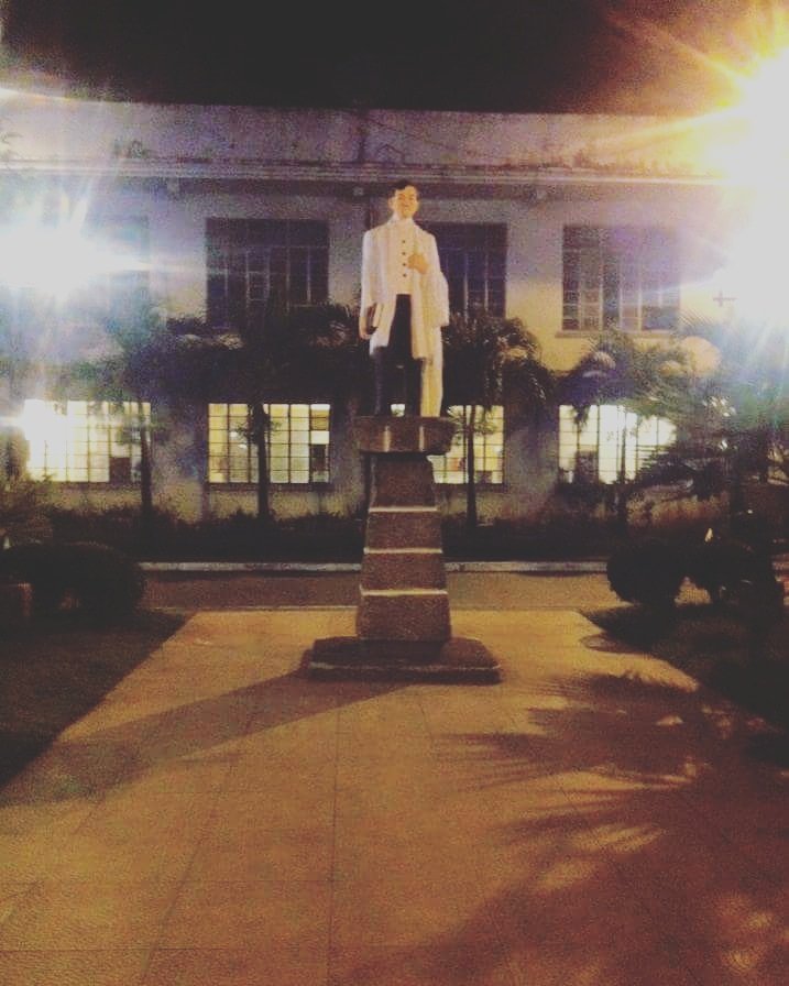adrianmedelo33's tweet photo. Rizal's Monument here in Ormoc City. https://t.co/24lWVmeXBT