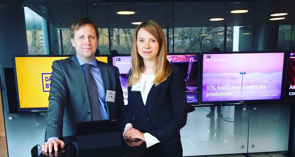 mickenorrland's tweet photo. #datacenter Power Briefings well received among potential US investors https://t.co/B1SM9rhJfH #biggreendata #datacentersbysweden https://t.co/d0WfeZ8GxE