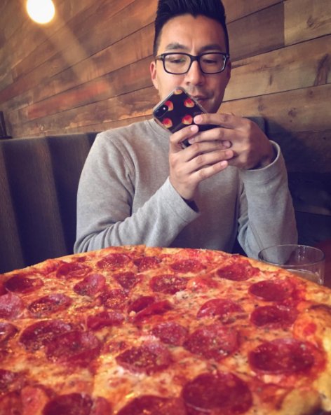 PatxisPizza's tweet image. Bae caught us creepin’. P.S. make sure to cast your votes by February 26th for Patxi’s in this year’s #DenverAList awards for #BestPizza!