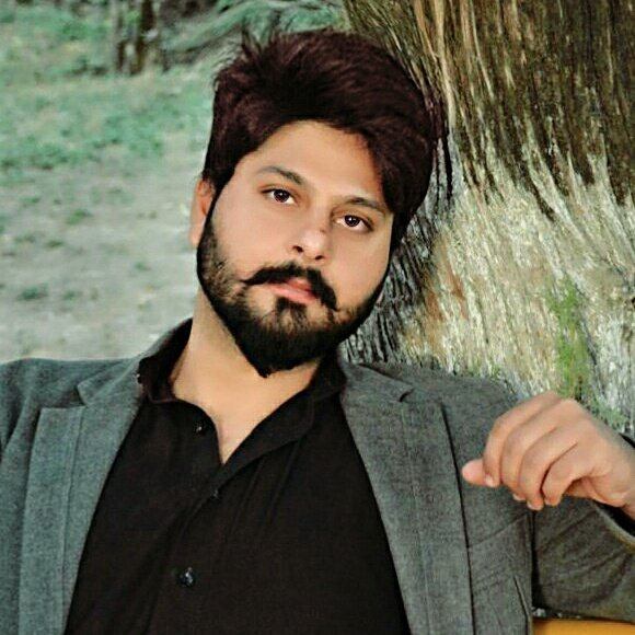 OsamaJunoon's tweet photo. #NewProfilePic https://t.co/LnTmWPcd8T