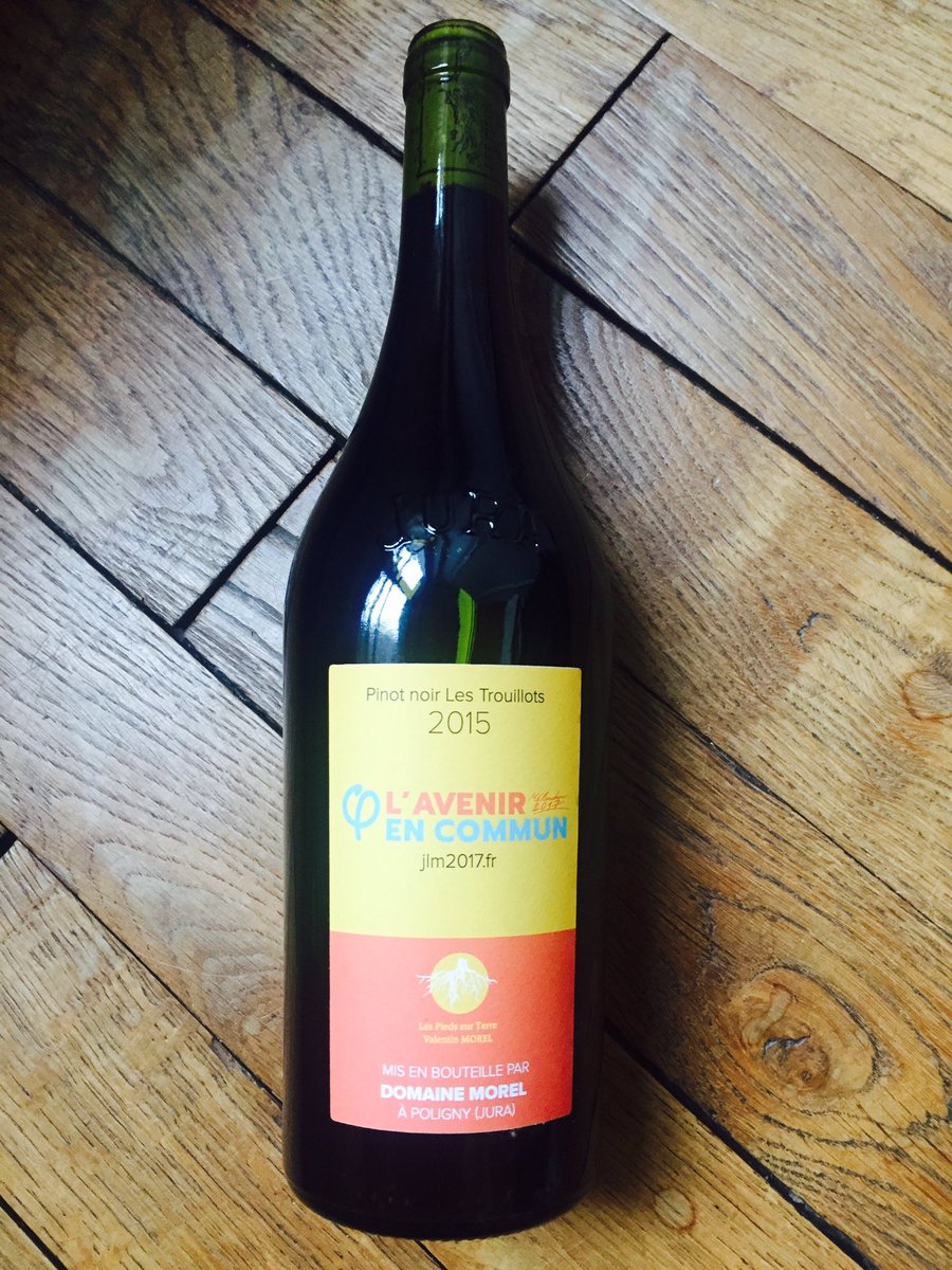 BoxSonsFr's tweet image. Pour #BoxSons, Léa Veinstein est partie dans le Jura à la rencontre d'un vigneron pas comme les autres #jlm2017