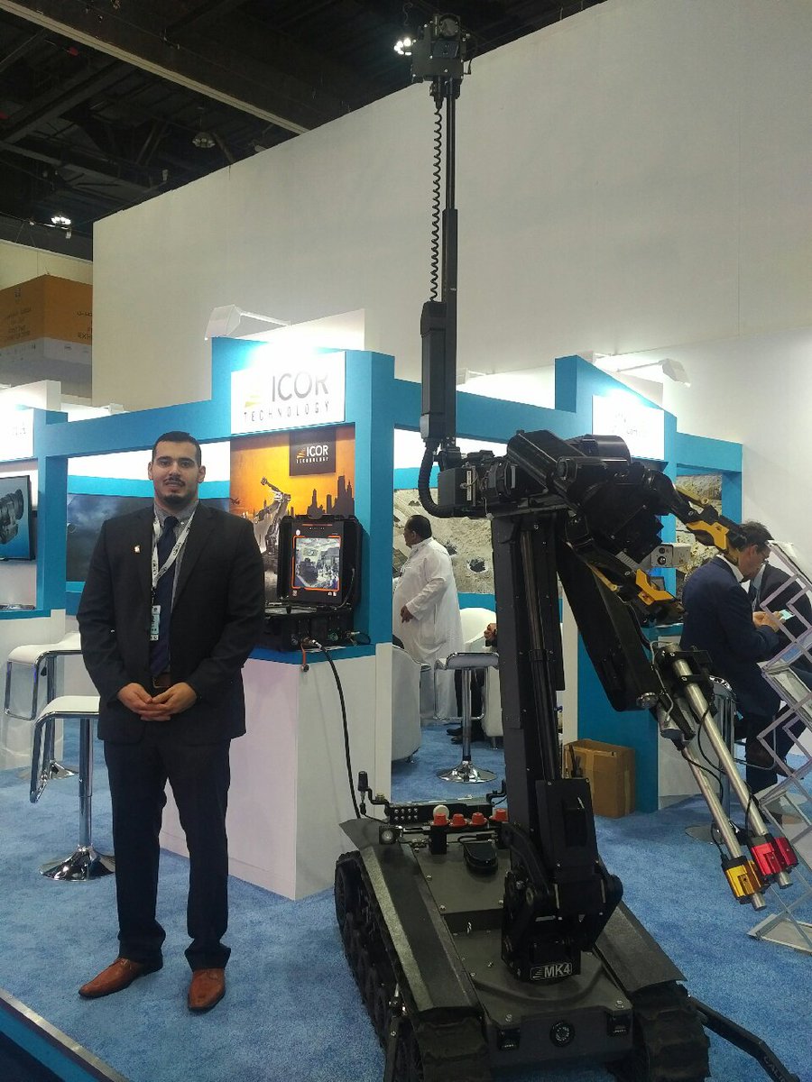 ICORTechnology's tweet photo. ICOR’s International (sales) Man of Mystery Mena Guirguis, and his trusty MK4 @IDEX. Booth 01-A12 in the #CanadaPavilion #ICORTECHNOLOGY https://t.co/Q7S7Tg6o2S