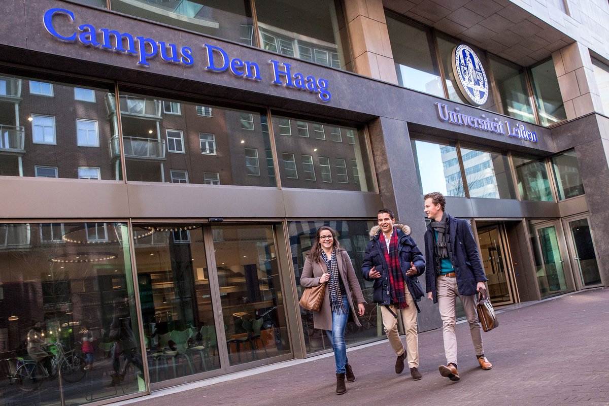 Met <a href="/UniLeiden/">Universiteit Leiden</a> en @tuDelft is #DenHaag de hoogste binnenkomer in de ranking van Times Higher Education! #Wijnhaven #onderwijsDH @Sbruines