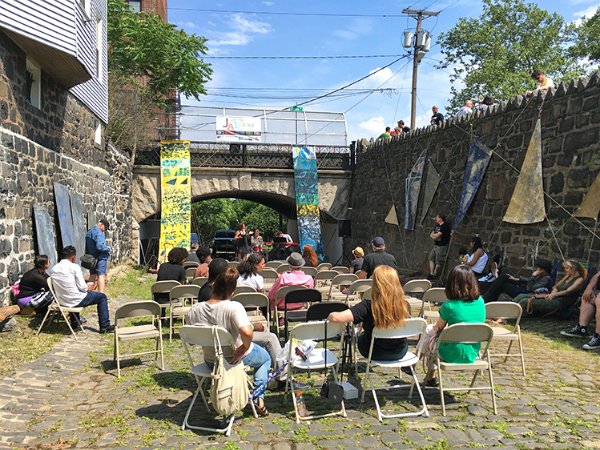 Get cozy, cultured, active, creative, and snacking! Neighborhood Profile: Getting to Know {The Heights}: bit.ly/jctheheights #haveanight