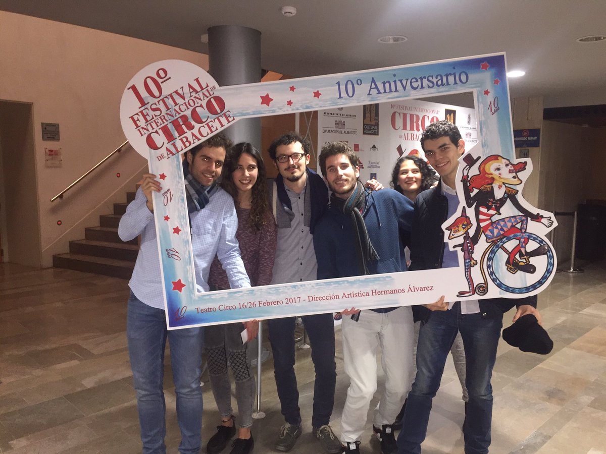 luis_t95's tweet photo. Intrigados.... #yosoyteatroab https://t.co/WjCX52T4vB