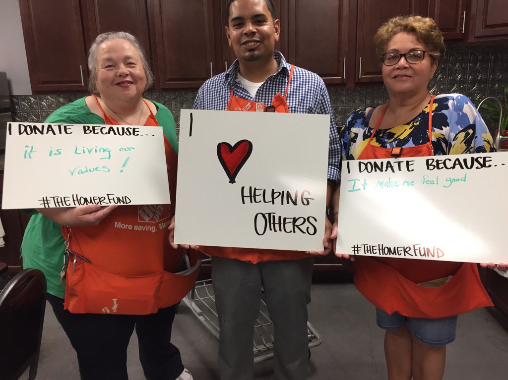 Here is why we donate...<a href="/marlaina_smith/">Marlaina Smith</a> @marcialrod165 #VOA365 #thehomerfund