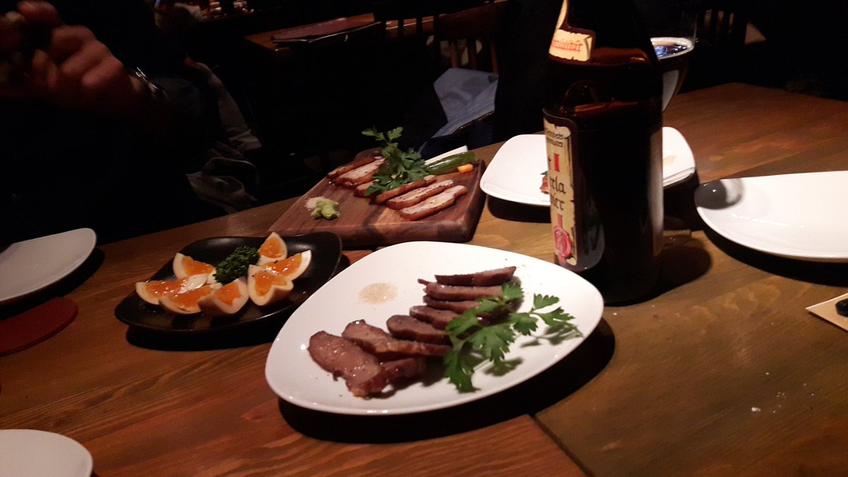 GojataSy's tweet photo. 先輩2人とご飯❗
マジおしゃれで旨かった！
これからのことを考えるいい経験をした気がする❗ https://t.co/wnX8TDnO9f
