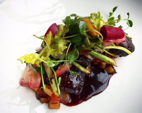 SerrattoPDX's tweet photo. Portland Dining Month is here and it lasts all March long. Three courses, $29, 31 days. https://t.co/tBUzh7yPtz