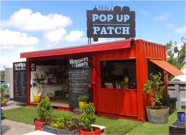 5 idee low cost per il tuo Pop Up Shop blog.whataspace.it/2017/02/21/5-i…