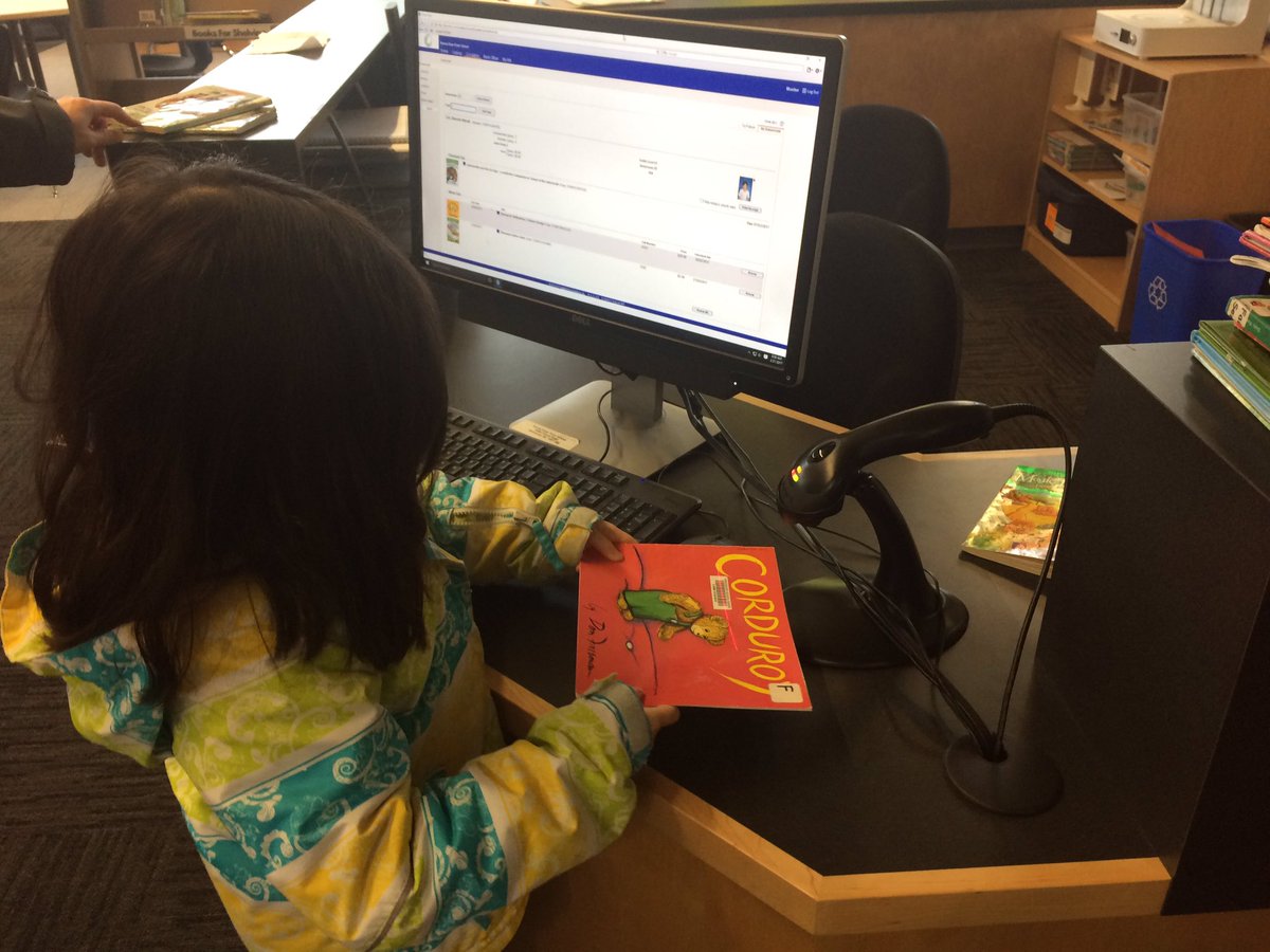 RosePointSchool's tweet photo. #SsCheckOut live #library #rdgBC #ILAchat https://t.co/b48Ht2FDzB