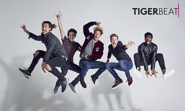 TigerBeatNow's tweet photo. Behind-the-scenes of @camerondallas @MAGCONTOUR @WillieJones @BlakeGray @TreySchafer @AaronCarpenter's cover shoot! https://t.co/0QTyUZAzmG https://t.co/ALnD94MfIh