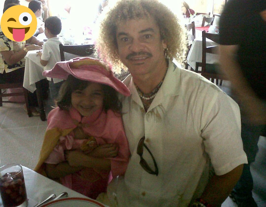 jennifercara5's tweet photo. #caienlared @LaRedCaracol mi hija Jennifer con el pibe ! https://t.co/Gc9D2k5jKx