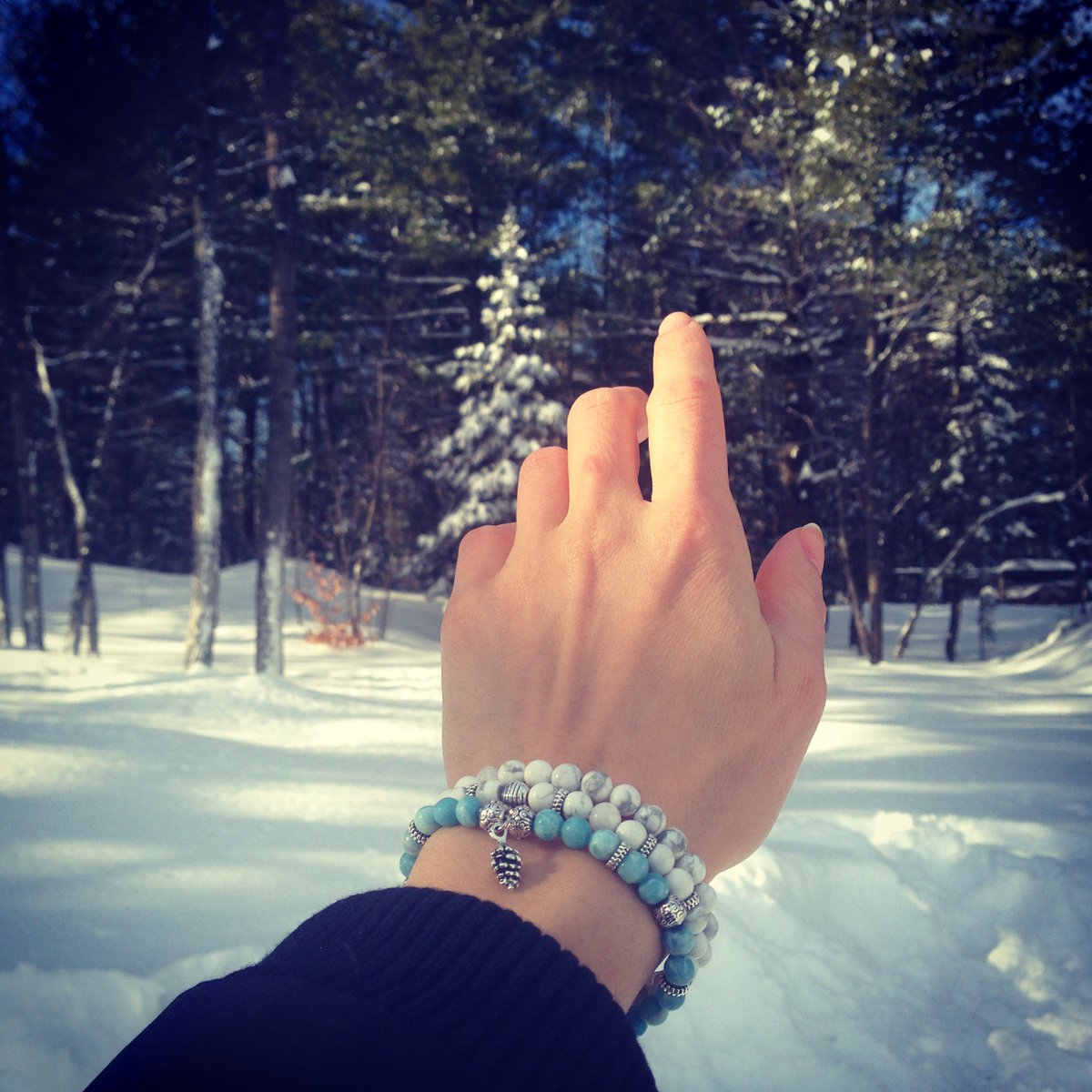 visit my Etsy shop for more of my handcrafted jewelry!
mimilarouleuse.etsy.com