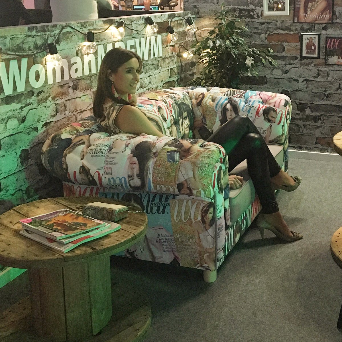 gracielavarelac's tweet photo. #WomanMBFWM @MBFWMadrid #FashionTime @RevistaWoman ππ»π https://t.co/C7DTjtPGx2
