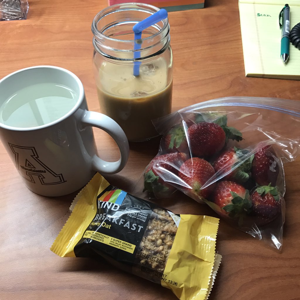 EvilRegalGHC's tweet photo. Hey it's Tasty Tuesday! Post recipes or what you are having to eat for the day!! Laura had this for breakfast #evilregalGHC #tastytuesday https://t.co/sufi7hIrRl
