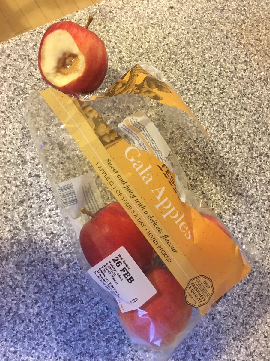megday3's tweet photo. @Tesco just bit into THIS!?? grim?😰😢😢😢 https://t.co/Lq6TYVHPRa