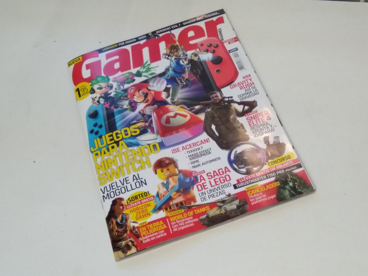 RevistaGamer_'s tweet photo. ¡Ya tenemos en nuestras manos el nuevo número de Revista Gamer! A partir de mañana empezará a llegar a los quioscos. ¡A por ella! https://t.co/mRcN691k17