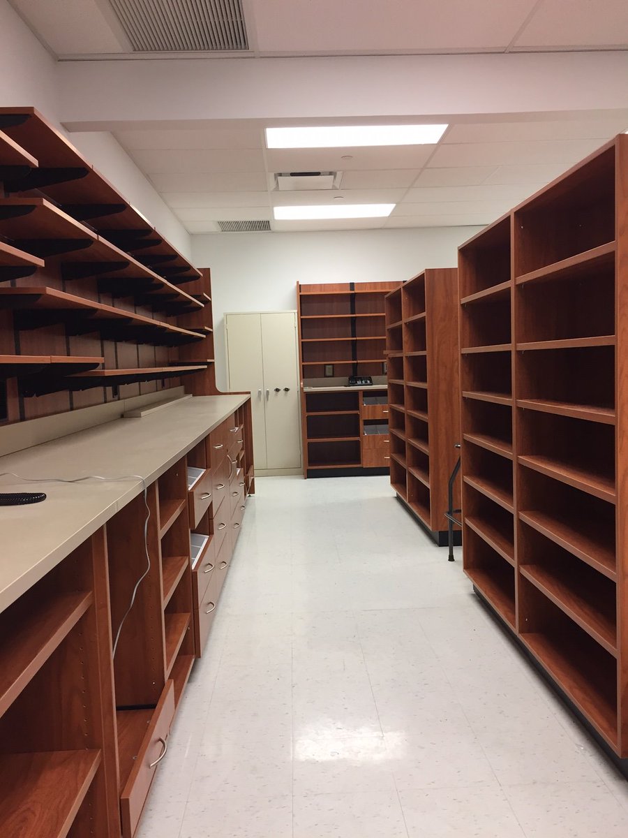 ModernOfficeSys's tweet photo. Ever wonder about millwork versus modular casework? One word...adaptability! #pharmacystorage #openconcept #millworkvmodularcasework. https://t.co/CGJAH3cxjx