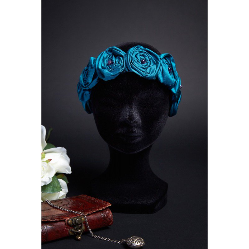 MobilierService's tweet image. L'#artisan du #jour:@ManuelaBiocca
#Créatrice d'#accessoires de #mode fait #main
#Qualité #Artisan d'#art
🌐manuelabiocca.com/shop/en/
#artiste