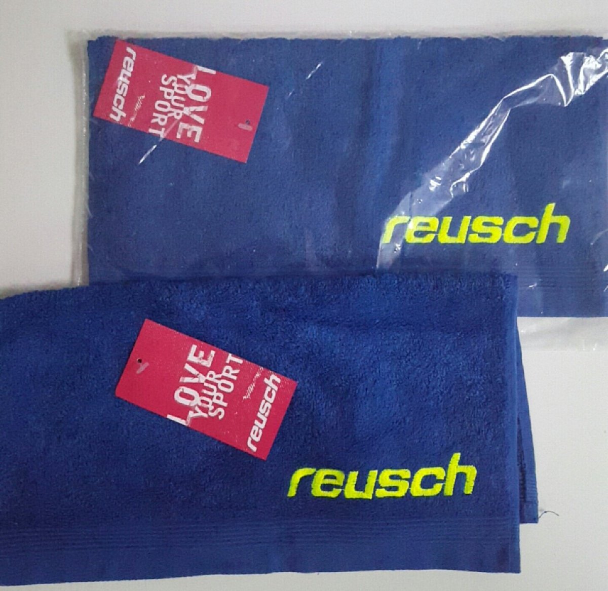 BrenClarke1's tweet image. Big thanks to Sean in @NetGoalkeeper for sorting me out with the 2 @ReuschIreland towels.  Unbelievable customer service too.