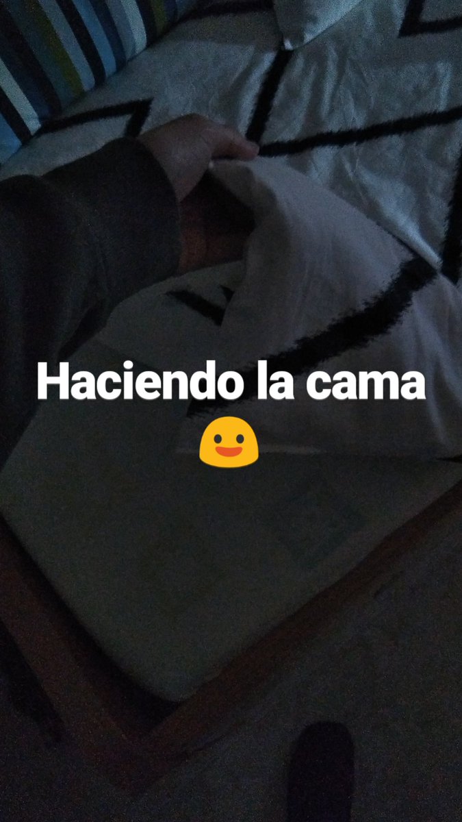 Moyv__'s tweet photo. Si los padres ven las historias del Whatsapp va a ser algo tal que así: https://t.co/rYmMpUrn91