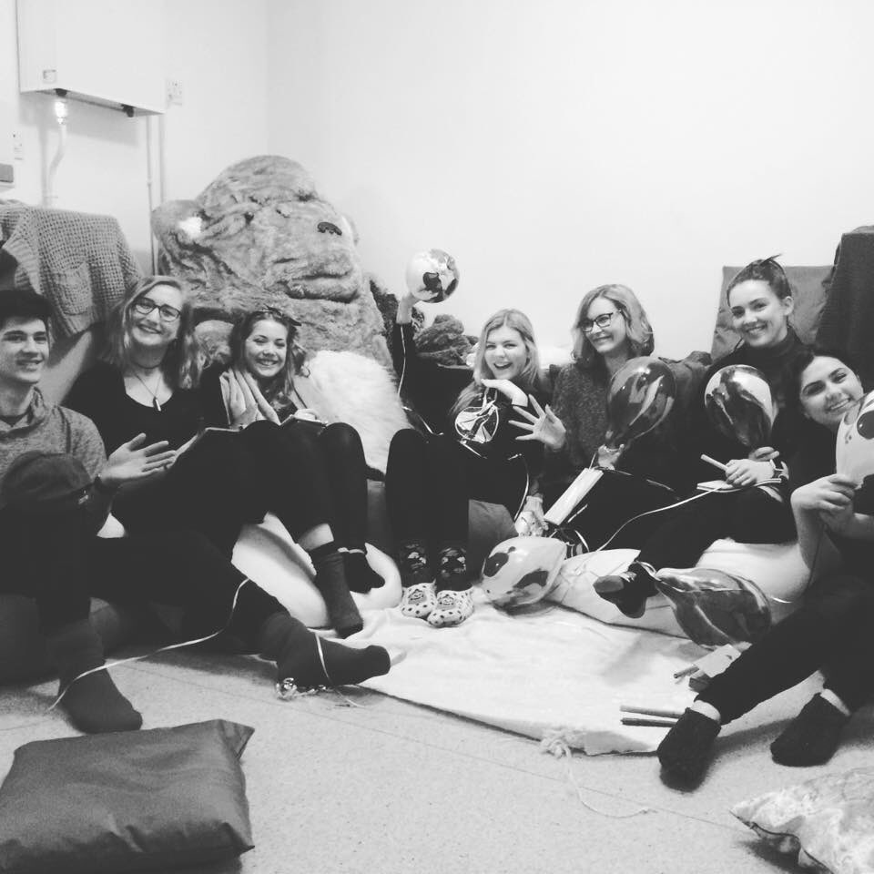 118Finn's tweet photo. Post installation photo in lady's loos. #training #teaching #collaboration #installation #methods #exciting #fun @EffervescentUK @PlymUni https://t.co/LkWxZ0OTFg