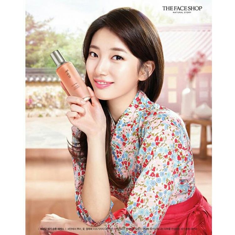 SueweetiesBr's tweet photo. [#UPDATE] 

• The Face Shop com a Suzy [18.02.17] https://t.co/cJWAlQihGQ