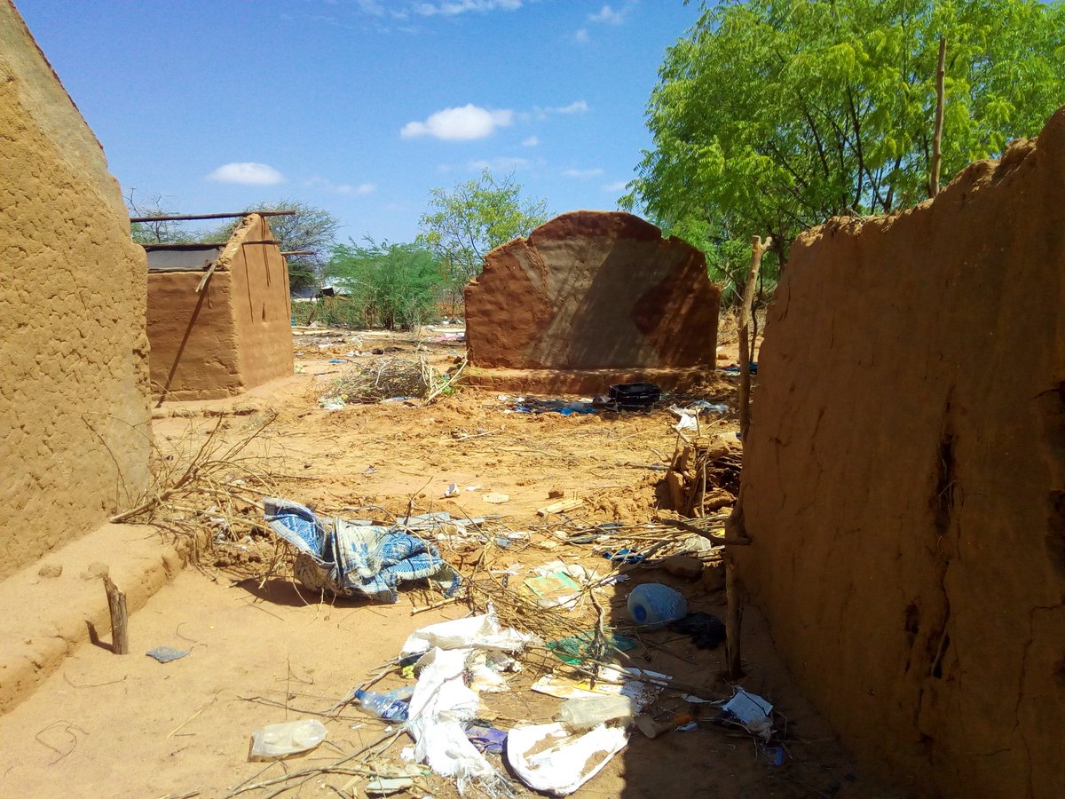 WinnieKamau254's tweet photo. Effects of #DadaabClosure is haunting The Anyonka people of Ethiopia n have refused to move pegging their fate on GOK #RepatriationvsReality https://t.co/uj7PQM3JbV