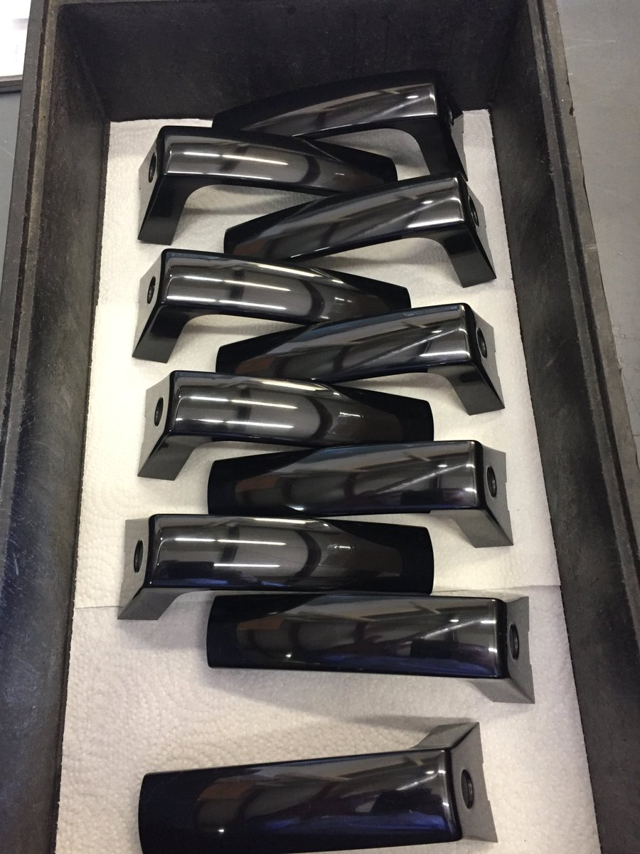 AIP_Precision's tweet image. Does mirrored plastic sound unrealistic? Not to us! We achieved this mirror-like polishing on RADEL R-5500 parts.  #CreativeMachining