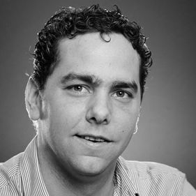 Nog 'n paar plekken vrij voor morgen! 'Digital in Retail' met mooie sprekers van @Valtech_NL <a href="/Leolux_NL/">Leolux</a> en <a href="/somcae/">André Sommer Caetano</a> > buff.ly/2lGYuWg