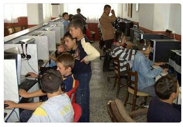 Tost koktu , ter koktu , uniqe kestiğinde ne havan olurdu , saatlerce oyuna girmesini beklerdik ama mutluyduk be