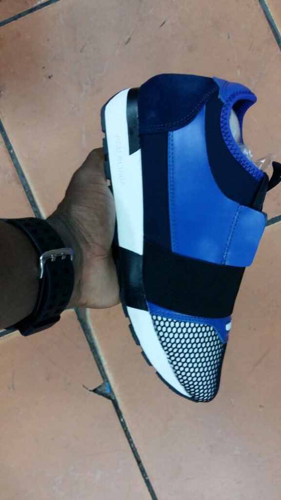 fioonline's tweet photo. #Balenciaga #NewStock #pp #0631748962 https://t.co/Tia6pOn490