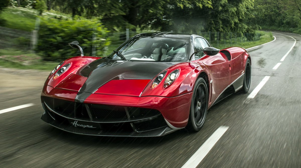 top_uhd's tweet photo. Hey guys sorry for being inactive . Here is a great pic of the pagani Huaray V12 https://t.co/bC0yFylq3W