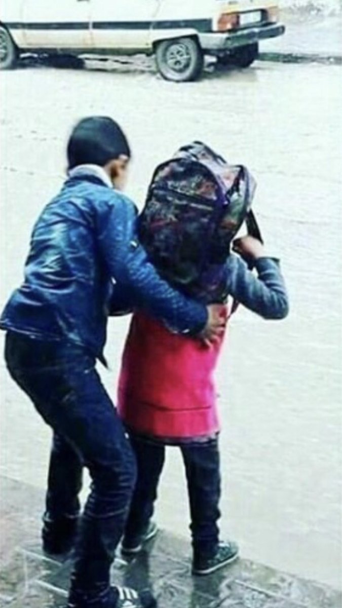 Fahad_alenze's tweet image. الرجوله ليس لها عمر محدد !