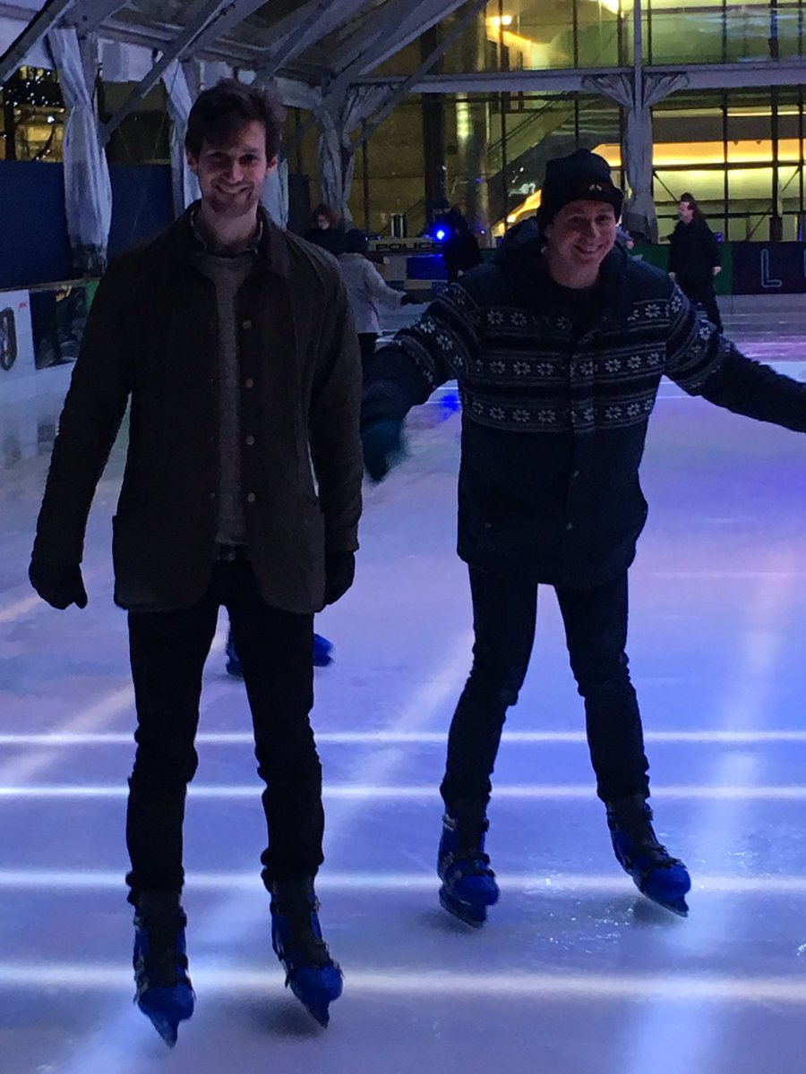 ArgonautsESU's tweet photo. Tonight we ice skate @IceRinkCW #iscout https://t.co/7tLpm1GRcS