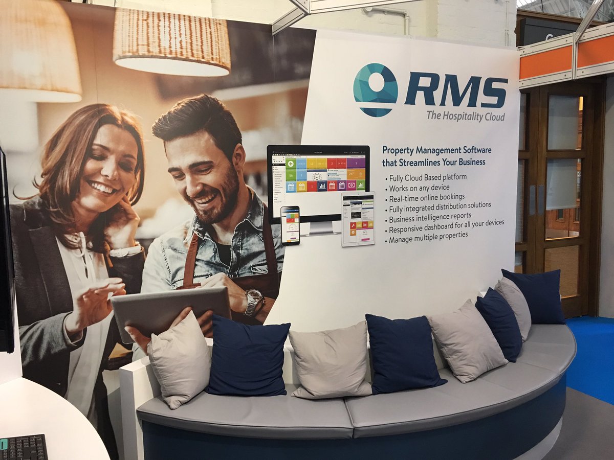 custocreative's tweet photo. @RMSCloudUK a great example of how to reuse modular stand components and use them in variety of different situations #TravelTechEu #expo https://t.co/LccjnsiOe2