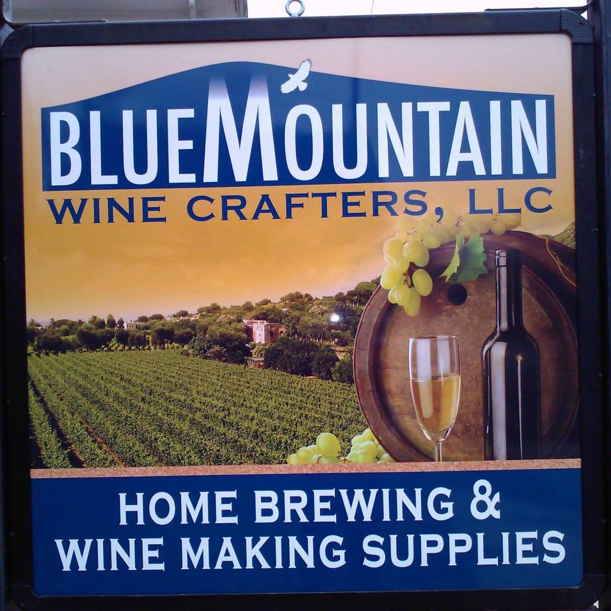 VisitHagerstown's tweet photo. Celebrate #FeBREWary at Blue Mountain Wine Crafters in #FunkstownMD. https://t.co/Er7jRXoCot #homebrewing #makeyourownbeer #craftbeer https://t.co/kSBwi5vsJX