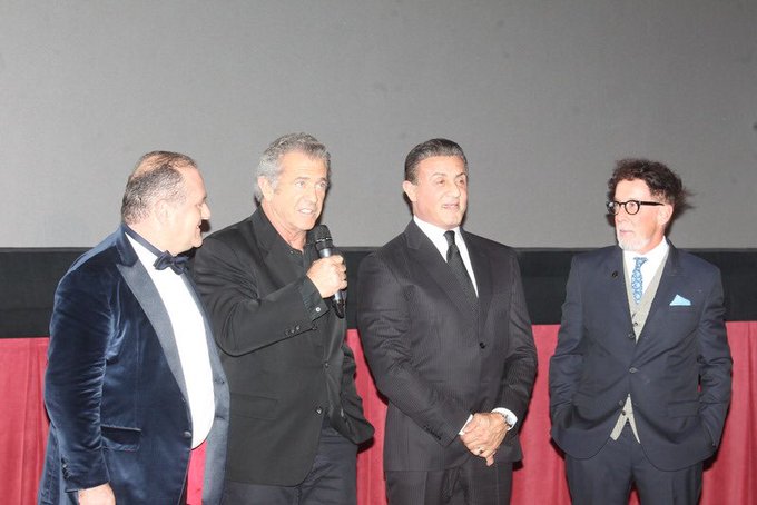 Red carpet cerimonia di apertura al#losangelesitalia film festival 2017Sullo stesso palco di Silvester<a href="/tag/festival"class="tags"><span>#festival</span></a><a href="/tag/caprihollywood"class="tags"><span>#caprihollywood</span></a>