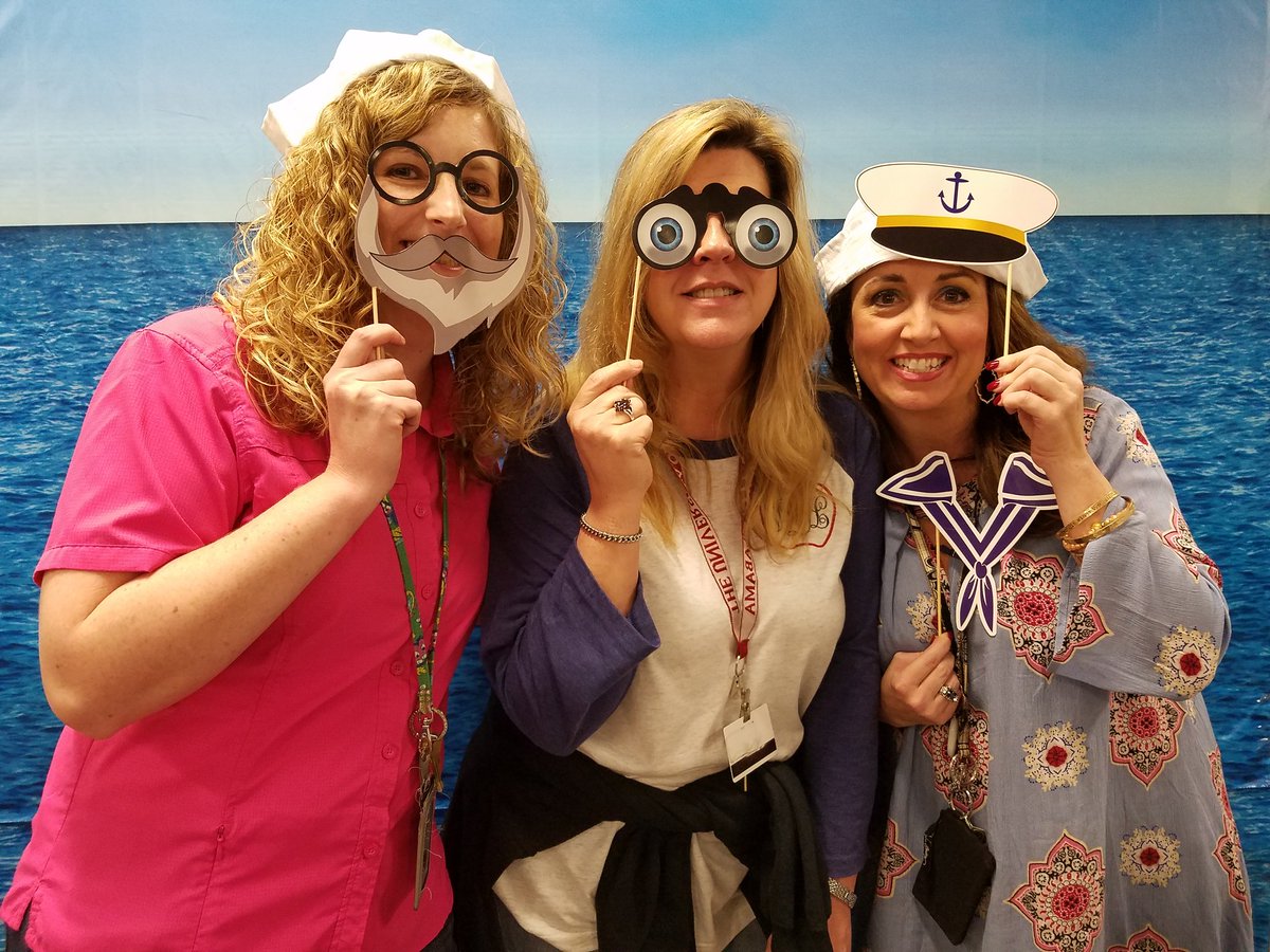 brogers20222095's tweet photo. All aboard the syllable ship! #eespdisfun https://t.co/16fiissNdX