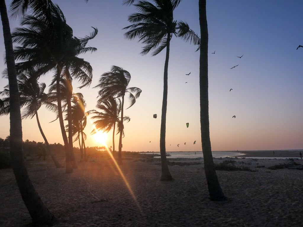 kiteworldwide's tweet image. Kitesurfing until the sun sets. 
It’s possible in Sri Lanka.