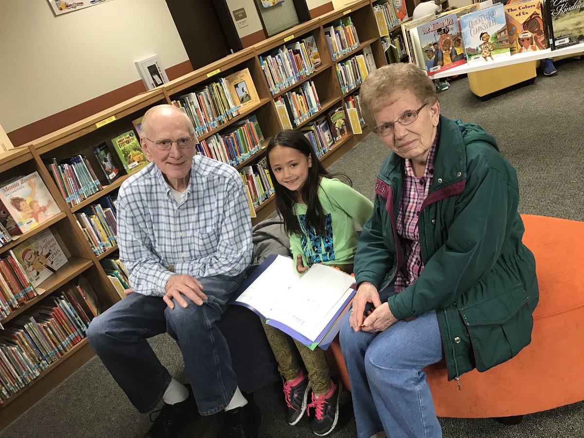 MrsMeyersWDP's tweet photo. Lots of interviews going on today! Thank you to everyone who came in to help with our project #rockonwestwood #wwgid https://t.co/TEm9HjF9b1