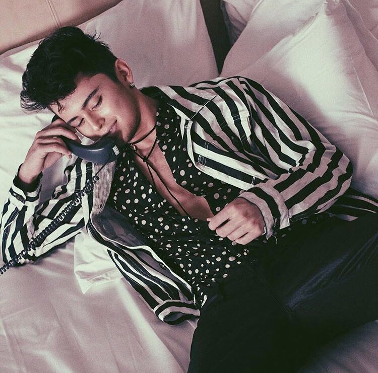 purpIegem's tweet photo. "James kept calling to check on Nadine during the shoot!" ~ Bj Pascual 

KCAPatrol ForNadine
#KCAPinoyStar #NadineLustre https://t.co/rkToSXt5Ng