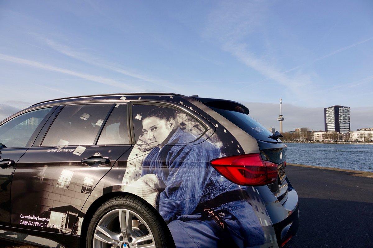 CDNZNL's tweet photo. Vanochtend presenteerden wij de nieuwe auto's voor @RdamTopsport geleverd door @KalfsbeekBMW + @KalfsbeekMINI. Carwrapping &amp; design by CDNZ. https://t.co/Xs8r8Fhzk6