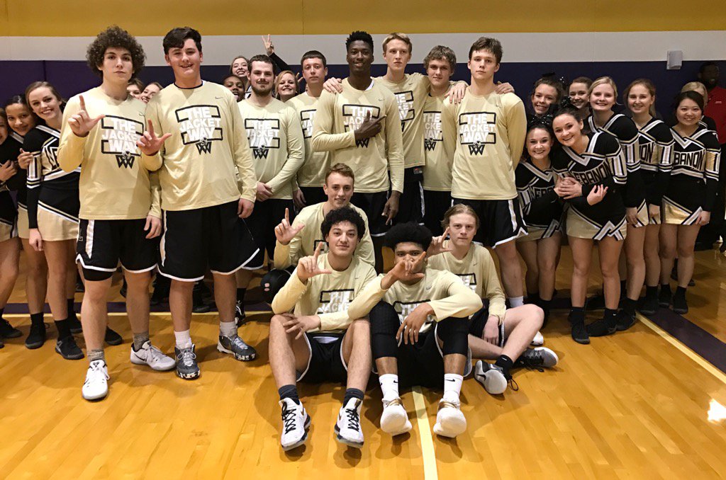 KevinGLowery's tweet photo. The varsity Yellowjackets are pumped for tonight's game at Camdenton! We are going for the sweep! @wchristianleb https://t.co/nOweOrMhpn