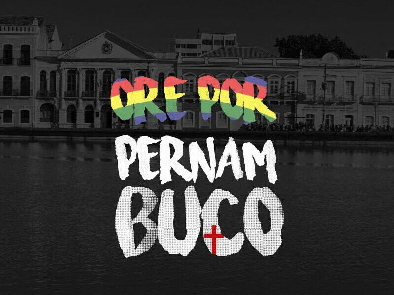 Dexconer's tweet photo. Quando ninguém falava de Natal, subimos a tag #PrayForNatal. 

Quando ninguém falava do ES, subimos a tag: #EsPedeSocorro. 

E agora é PE! https://t.co/NZtznJE41C