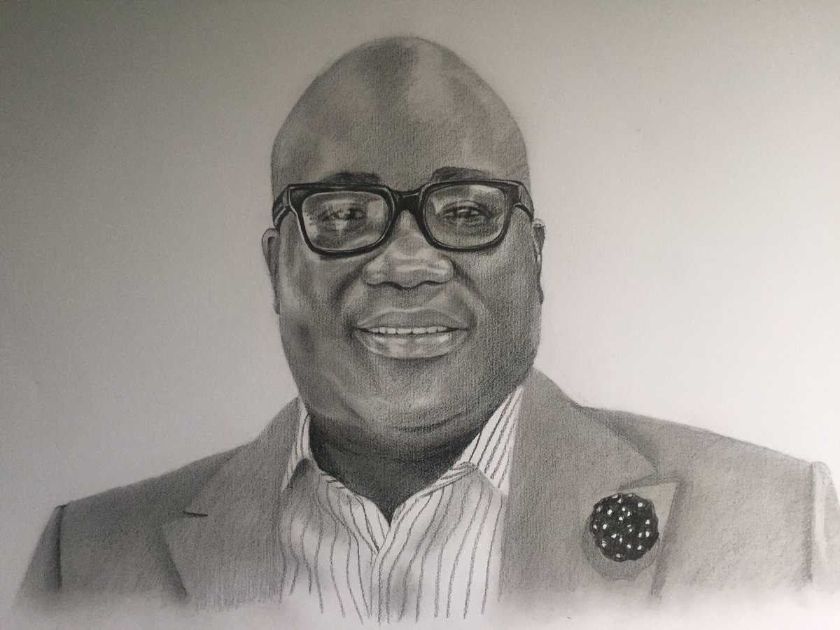 creativemengh's tweet photo. FREE FRAMES with every portrait you sketch or paint! It's still the month of LOVE 💕 Gift someone special or yourself 😻😻

Call 📞0242505211 🎭🎨 https://t.co/nkextVLALv
