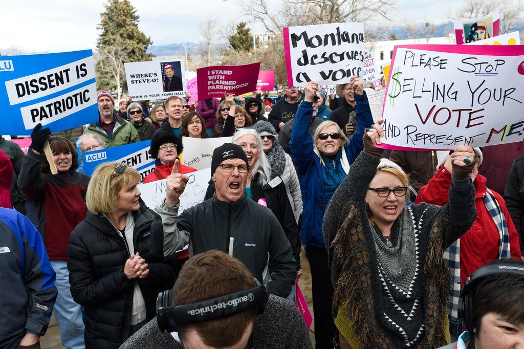 Boos and cries of "Coward!" erupted when crowd learned Daines had canceled his Capitol appearance buff.ly/2l59ZDs #mtpol