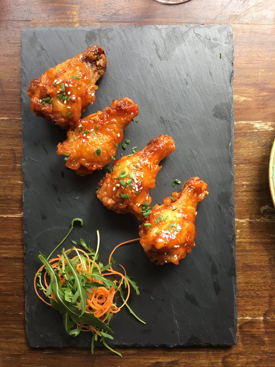 phranakhonuk's tweet photo. Crunchy Wings 😋#PhranakhonThaiTapas #Thaifood #Tapas #York https://t.co/uMLB5vfS8m